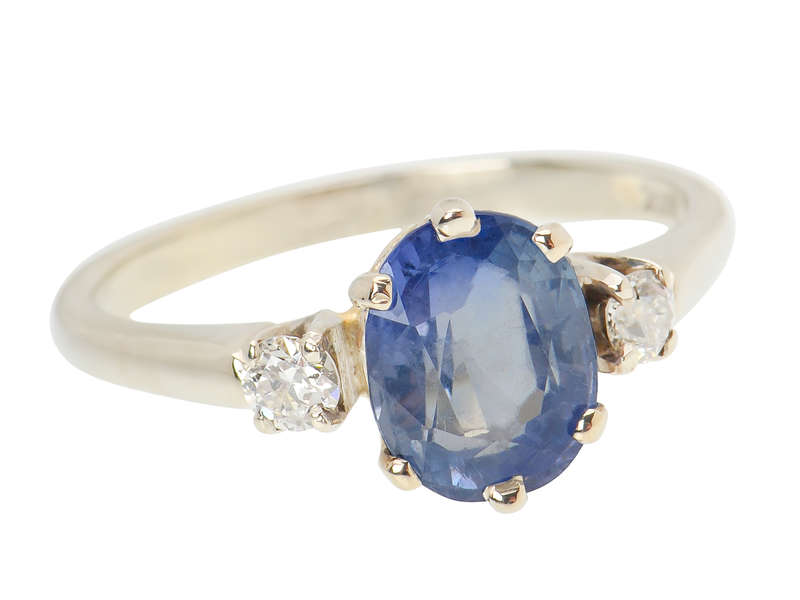 No Heat Ceylon Sapphire Diamond Ring