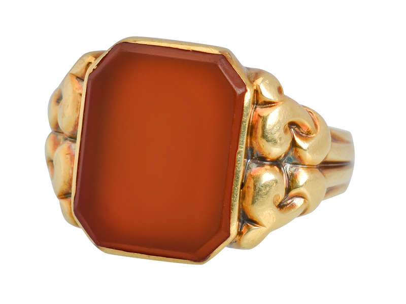 Standout Carnelian Agate Gold Ring