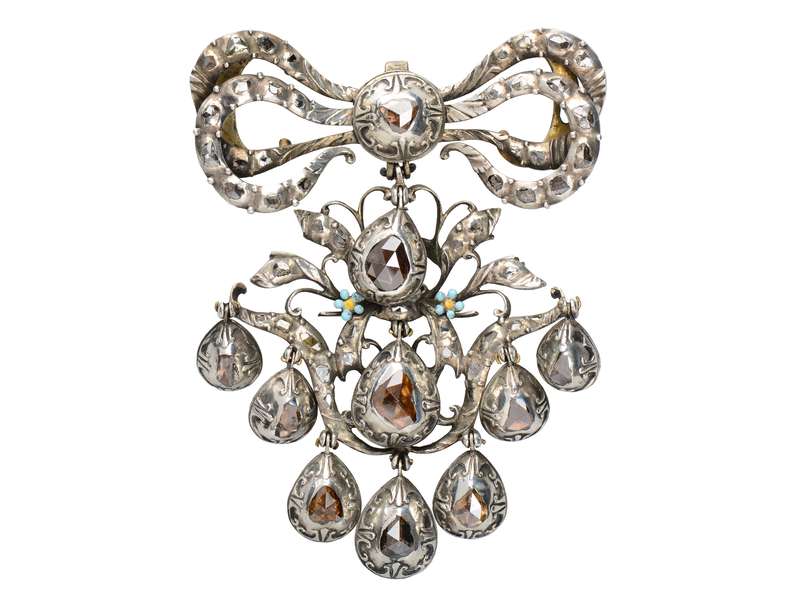 Splendor - Early 18th Century Diamond Bow Pendant