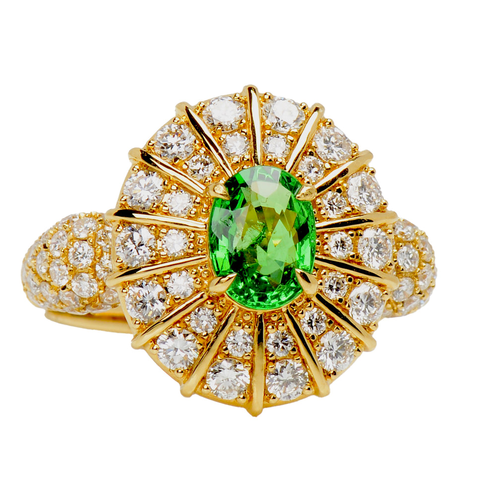 Enthralling Tsavorite Diamond Dinner Ring